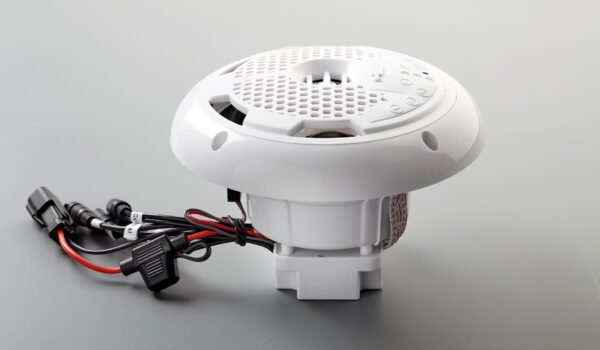 VDO IZI Speaker - White Bluetooth® - USB / MP3 Speaker - Image 4